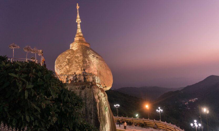 travel-psych-motivation-golden-rock-myanmar