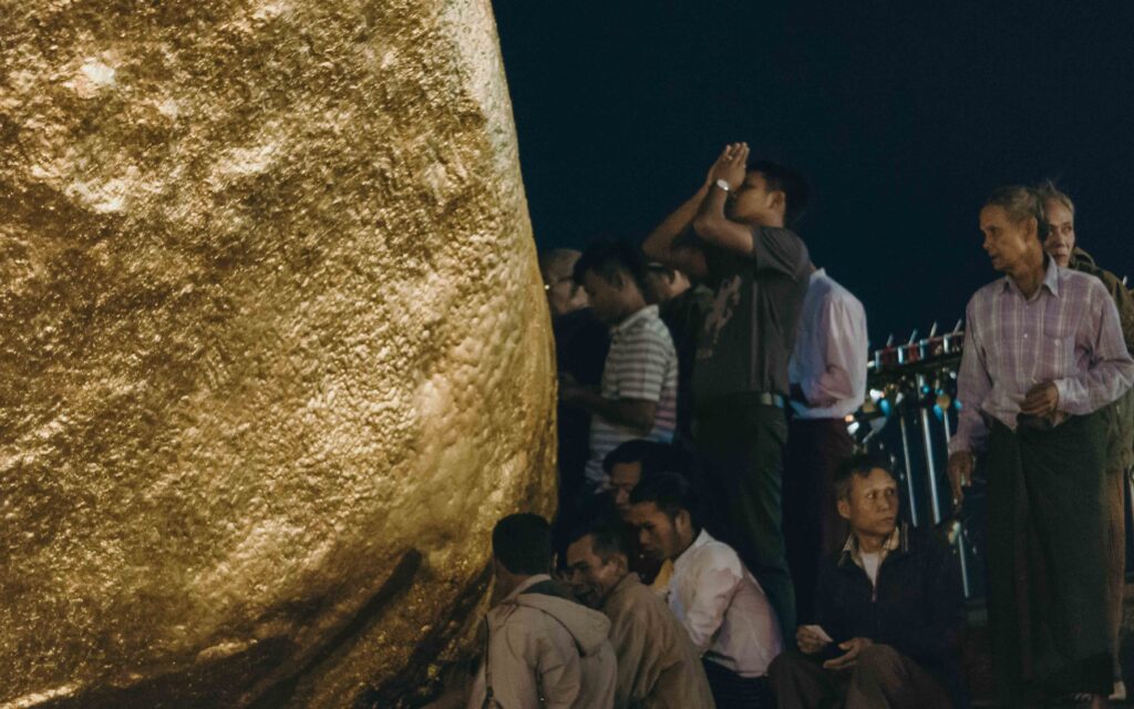 travel-psych-motivazione-golden-rock-myanmar